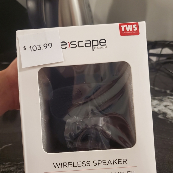 Wireless speaker - Picture 2 of 3